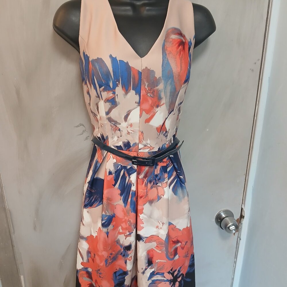 Sangria Pretty Floral Dress